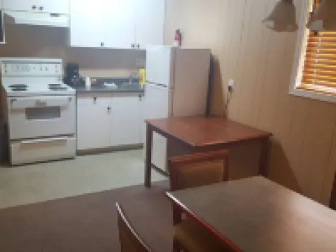 レインボー モーター イン チリワックのホテル