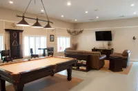 Sea Pines RV Resort & Campground -  Privatzimmer