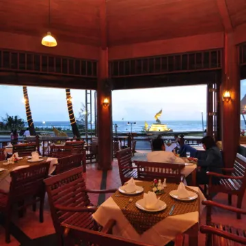 Baan Karonburi Resort