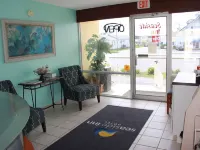 Seaside Inn & Suites Hotels near Northside Park