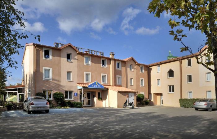 Brit Hotel Essentiel Millau