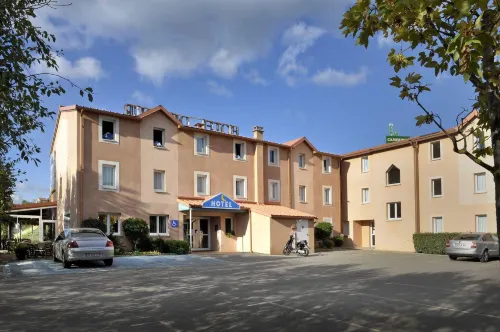 Brit Hotel Essentiel Millau Hotels in Millau