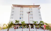 Papaya Tree Hotels Hotels near Kamla Nehru Zoo