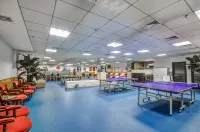 Sunshine Holiday Hotel