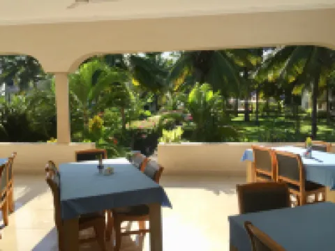 オーシャニック ベイ ホテル & リゾート バガモヨのホテル