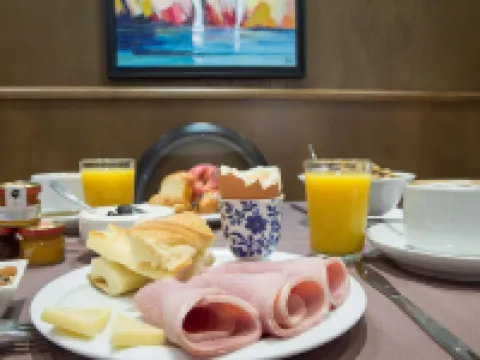 Hôtel les Voyageurs Hotels in Bastia