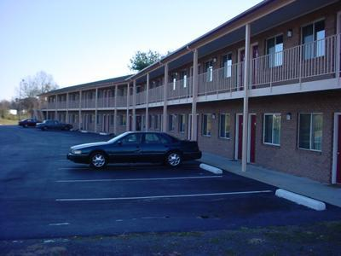 Americas Best Value Inn - Jonesville