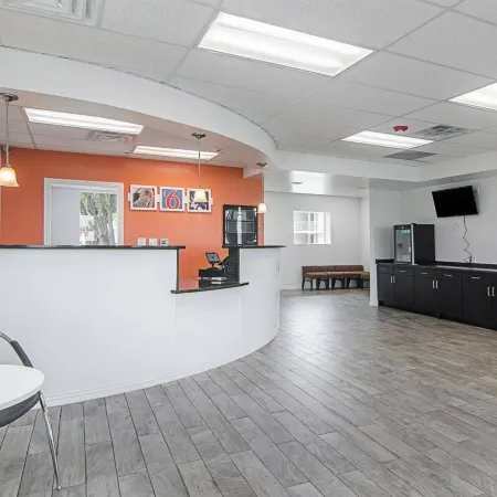 LoneStar Inn and Suites