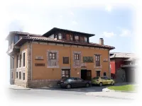 Luna del Valle Hotels in Naves