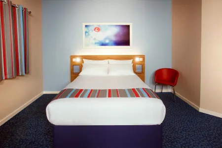 Travelodge Great Yarmouth Acle Отели в г. Роллсби