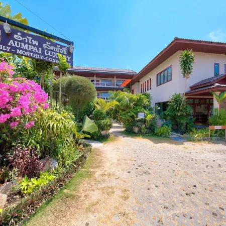 Aumpai Luxury