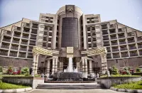 Multi Grand Pharaon Hotel Hôtels à : 