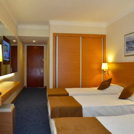Hotel Grand Efe