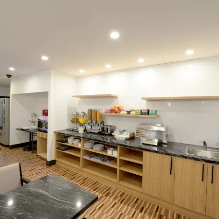 Ibis Budget - Melbourne CBD