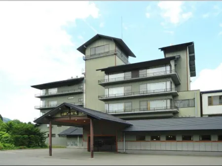 Kurobe View Hotel Отели рядом с достопримечательностью «HAKUBA VALLEY 爺ガ岳スキー場»