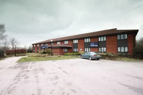 Travelodge Hull South Cave Hotels in Elloughton-cum-Brough