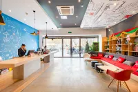 Ibis Hotel (Yanhe Lane Branch, Suning Square, Lianyungang)