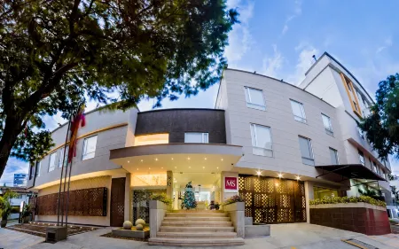 Hotel MS Pacifico Chipichape