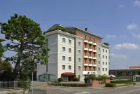 Poli Hotel Hotel a Legnano