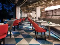 Mytt Hotel Pattaya Hotels near CentralMarina