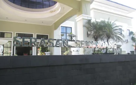 Hotel Griya Serasan Sekundang