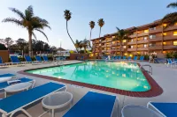 Holiday Inn & Suites Santa Maria Hotels in Santa Maria