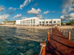 Sunscape Akumal Beach Resort & Spa - All Inclusive