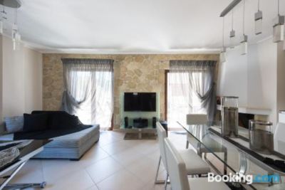 Holiday Home #Luxlikehome - Siviri J&B House Photo