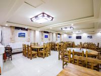 乌兰布统佰纳观途度假酒店 - 餐厅