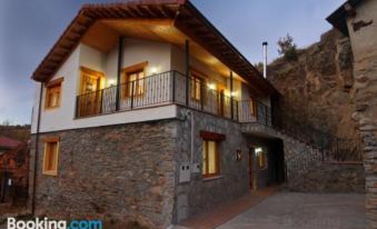 Casa Rural Aguas Frías I - Housity