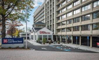 Hilton Garden Inn Reagan National Airport