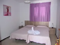 Pension Eva Hotels in Comarca Sur
