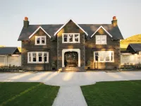 キャンプ エステート のホテル