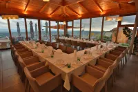 Gasthof Alpenblick - Inns