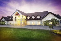 PARKHOTEL LYSON فنادق في Zator