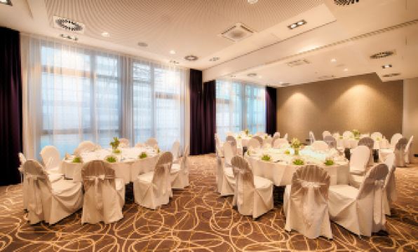 Leonardo Hotel Wolfsburg City Center - Housity