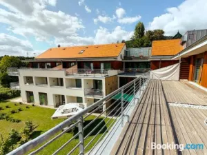 호텔 본비노 버더초니