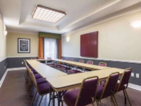 La Quinta Inn & Suites by Wyndham Prattville Hoteles en Prattville