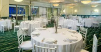 Holiday Inn VA BEACH-OCEANSIDE (21ST ST) by IHG - breakfast