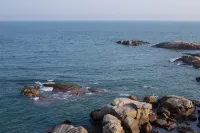 Yuehua Holiday Hotel