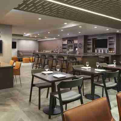 Four Points by Sheraton Hamilton - Stoney Creek Dining/Meeting Rooms