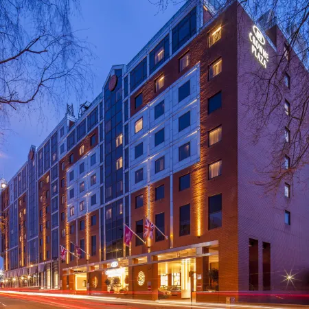 Crowne Plaza LONDON - KINGS CROSS by IHG Отели рядом с достопримечательностью «Блумсбери»