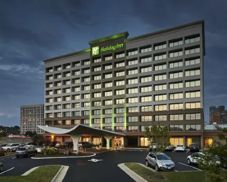 Holiday Inn ALEXANDRIA - CARLYLE by IHG Hotels in Alexandria
