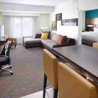 Residence Inn Houston Pasadena Rooms