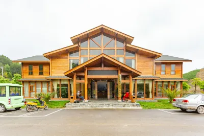 Shuimo Yunshan Lanhu Hotel Các khách sạn ở Thi Bỉnh