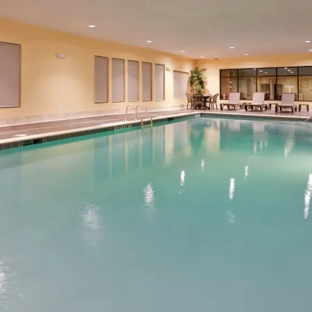 Holiday Inn Express & Suites SAINT ROBERT - LEONARD WOOD by IHG