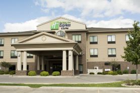 Holiday Inn Express & Suites MASON CITY by IHG