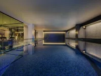 SO/ Auckland - Pools
