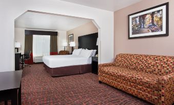 Holiday Inn Express & Suites Murphy