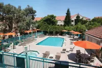Hyatt House Pleasanton - Pools